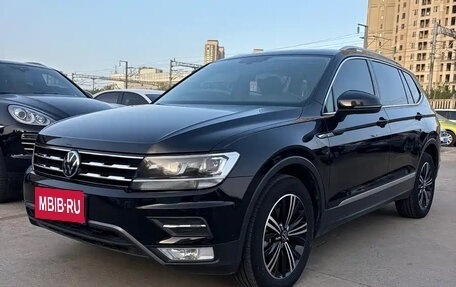 Volkswagen Tiguan II, 2021 год, 1 970 000 рублей, 1 фотография
