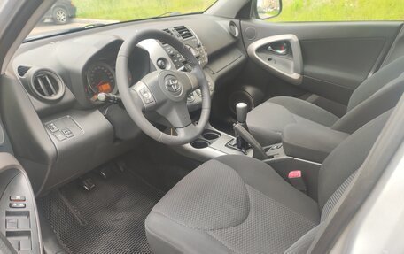 Toyota RAV4, 2008 год, 1 060 000 рублей, 17 фотография
