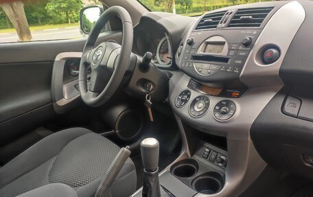 Toyota RAV4, 2008 год, 1 060 000 рублей, 24 фотография