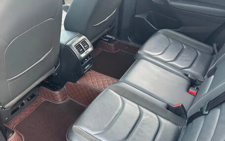 Volkswagen Tiguan II, 2021 год, 1 970 000 рублей, 14 фотография