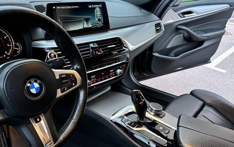BMW 5 серия, 2017 год, 2 999 999 рублей, 9 фотография