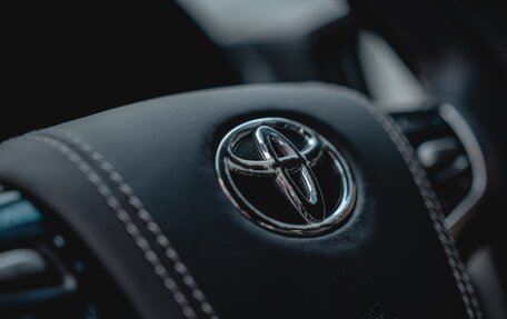 Toyota Land Cruiser 200, 2015 год, 5 000 000 рублей, 10 фотография