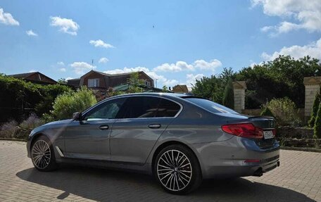 BMW 5 серия, 2017 год, 2 800 000 рублей, 3 фотография