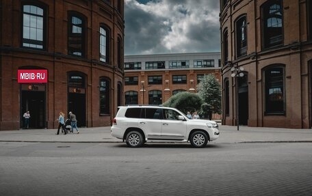 Toyota Land Cruiser 200, 2015 год, 5 000 000 рублей, 15 фотография