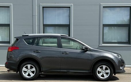 Toyota RAV4, 2013 год, 1 829 000 рублей, 4 фотография
