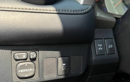 Toyota RAV4, 2013 год, 1 829 000 рублей, 11 фотография