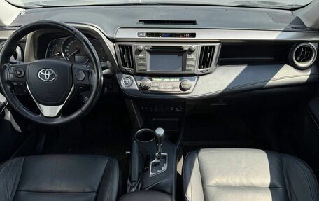 Toyota RAV4, 2013 год, 1 829 000 рублей, 16 фотография