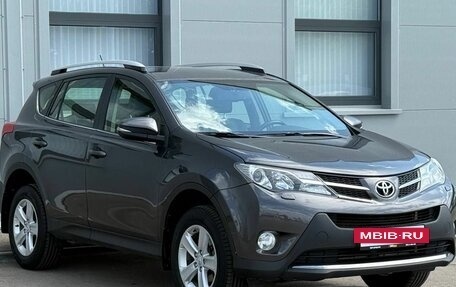Toyota RAV4, 2013 год, 1 829 000 рублей, 3 фотография