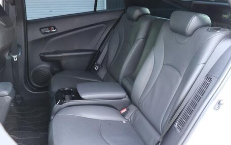 Toyota Prius IV XW50, 2021 год, 1 720 000 рублей, 25 фотография