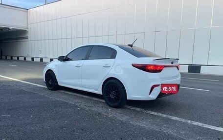 KIA Rio IV, 2019 год, 1 400 000 рублей, 6 фотография