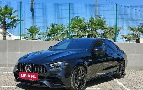 Mercedes-Benz E-Класс AMG, 2021 год, 12 000 000 рублей, 3 фотография