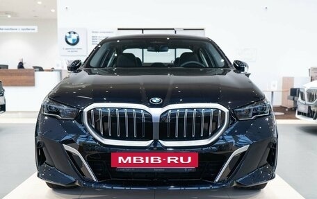 BMW 5 серия, 2024 год, 9 000 000 рублей, 2 фотография