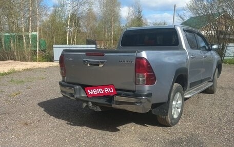 Toyota Hilux VIII, 2015 год, 2 600 000 рублей, 5 фотография
