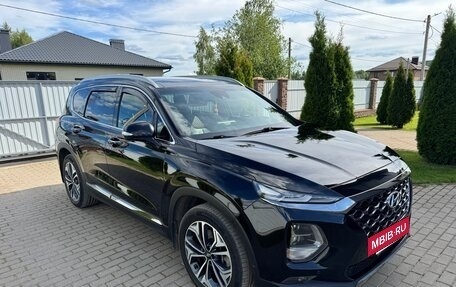 Hyundai Santa Fe IV, 2019 год, 2 990 000 рублей, 3 фотография