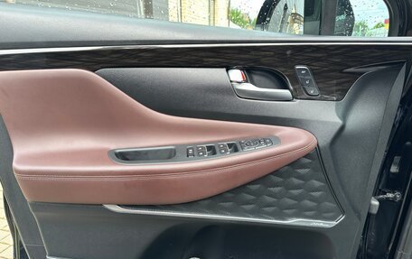 Hyundai Santa Fe IV, 2019 год, 2 990 000 рублей, 15 фотография