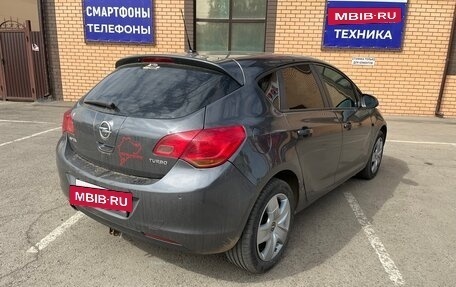 Opel Astra J, 2011 год, 650 000 рублей, 4 фотография