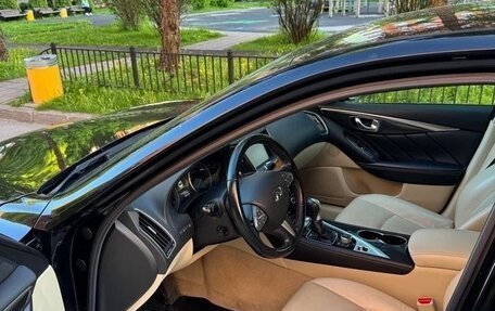 Infiniti Q50 I рестайлинг, 2017 год, 1 850 000 рублей, 10 фотография