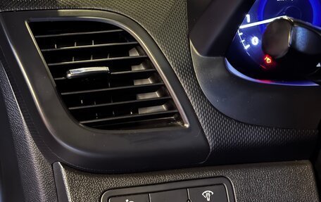 Hyundai Solaris II рестайлинг, 2013 год, 1 080 000 рублей, 37 фотография