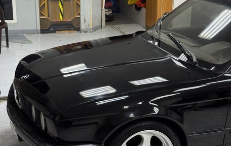 BMW 5 серия, 1988 год, 560 000 рублей, 6 фотография