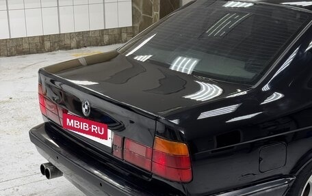 BMW 5 серия, 1988 год, 560 000 рублей, 14 фотография