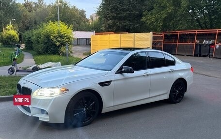 BMW 5 серия, 2015 год, 2 670 000 рублей, 5 фотография
