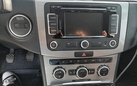 Volkswagen Passat B7, 2013 год, 950 000 рублей, 8 фотография