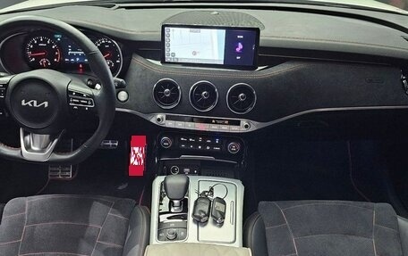 KIA Stinger I, 2021 год, 2 250 006 рублей, 5 фотография