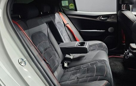KIA Stinger I, 2021 год, 2 250 006 рублей, 9 фотография