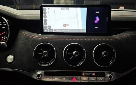 KIA Stinger I, 2021 год, 2 250 006 рублей, 13 фотография