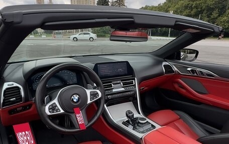 BMW 8 серия, 2020 год, 8 100 000 рублей, 19 фотография