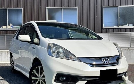 Honda Fit Shuttle I рестайлинг, 2015 год, 763 000 рублей, 3 фотография