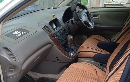 Toyota Harrier, 2000 год, 790 000 рублей, 3 фотография