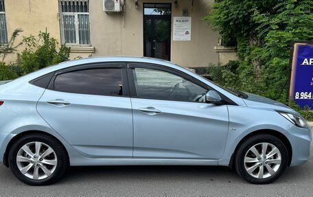Hyundai Solaris II рестайлинг, 2012 год, 780 000 рублей, 5 фотография