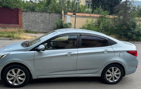 Hyundai Solaris II рестайлинг, 2012 год, 780 000 рублей, 4 фотография