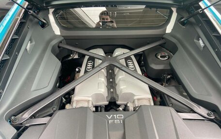 Audi R8, 2023 год, 15 000 000 рублей, 8 фотография