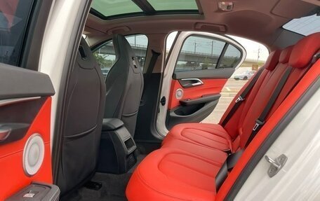 BMW 1 серия, 2022 год, 2 410 006 рублей, 13 фотография