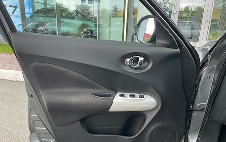 Nissan Juke II, 2013 год, 900 000 рублей, 11 фотография