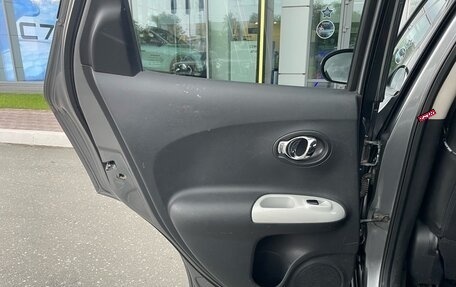 Nissan Juke II, 2013 год, 900 000 рублей, 16 фотография