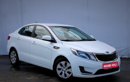 KIA Rio III рестайлинг, 2014 год, 800 000 рублей, 3 фотография