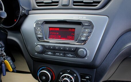 KIA Rio III рестайлинг, 2014 год, 800 000 рублей, 17 фотография
