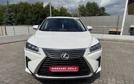 Lexus RX IV рестайлинг, 2017 год, 3 590 000 рублей, 2 фотография