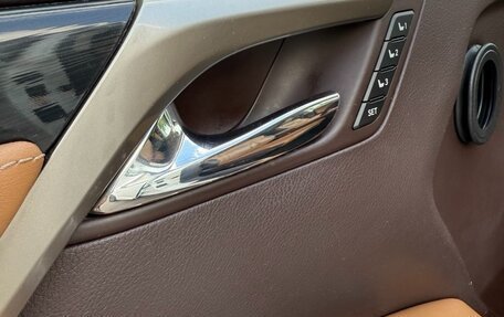 Lexus RX IV рестайлинг, 2017 год, 3 590 000 рублей, 13 фотография