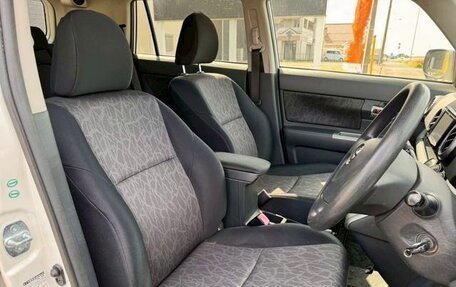 Toyota Corolla Rumion, 2015 год, 920 000 рублей, 9 фотография