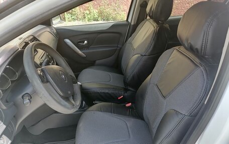 Renault Logan II, 2015 год, 575 000 рублей, 1 фотография