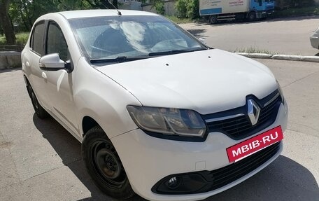 Renault Logan II, 2015 год, 575 000 рублей, 7 фотография