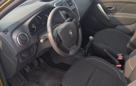 Renault Sandero II рестайлинг, 2015 год, 930 000 рублей, 6 фотография