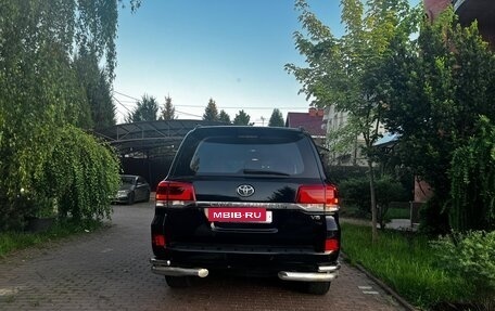 Toyota Land Cruiser 200, 2015 год, 5 200 000 рублей, 3 фотография
