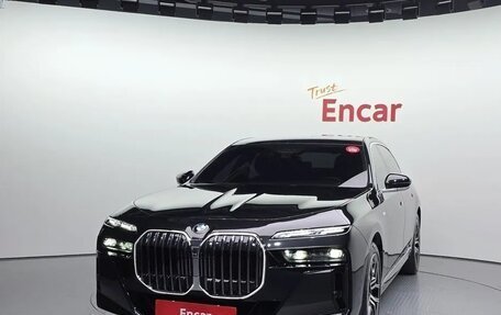 BMW 7 серия, 2022 год, 8 800 000 рублей, 2 фотография