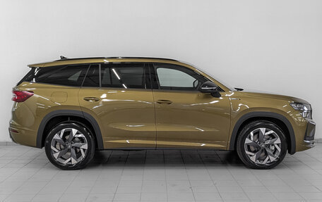 Skoda Kodiaq, 2025 год, 5 900 000 рублей, 4 фотография