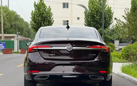 Buick LaCrosse III, 2022 год, 2 200 000 рублей, 4 фотография